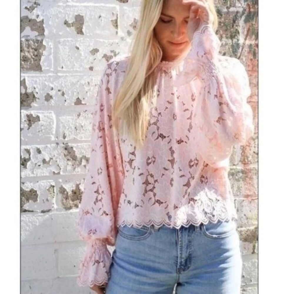 Free People Olivia Lace Tee in Pink S NWOT - Picture 2 of 16
